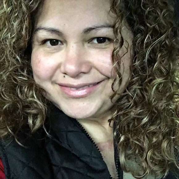Meet the Posher Other - Meet your Posher, Maria cruz